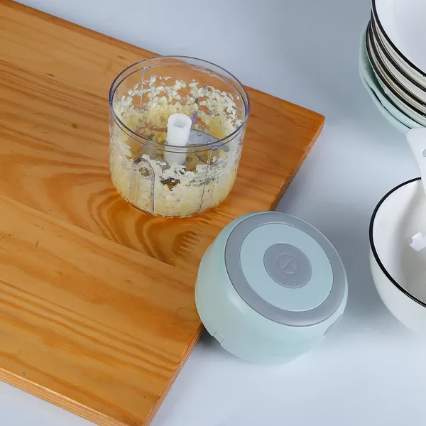 Mini Electric Garlic Chopper – 8.45oz Cordless Ginger Mincer & Food Chopper